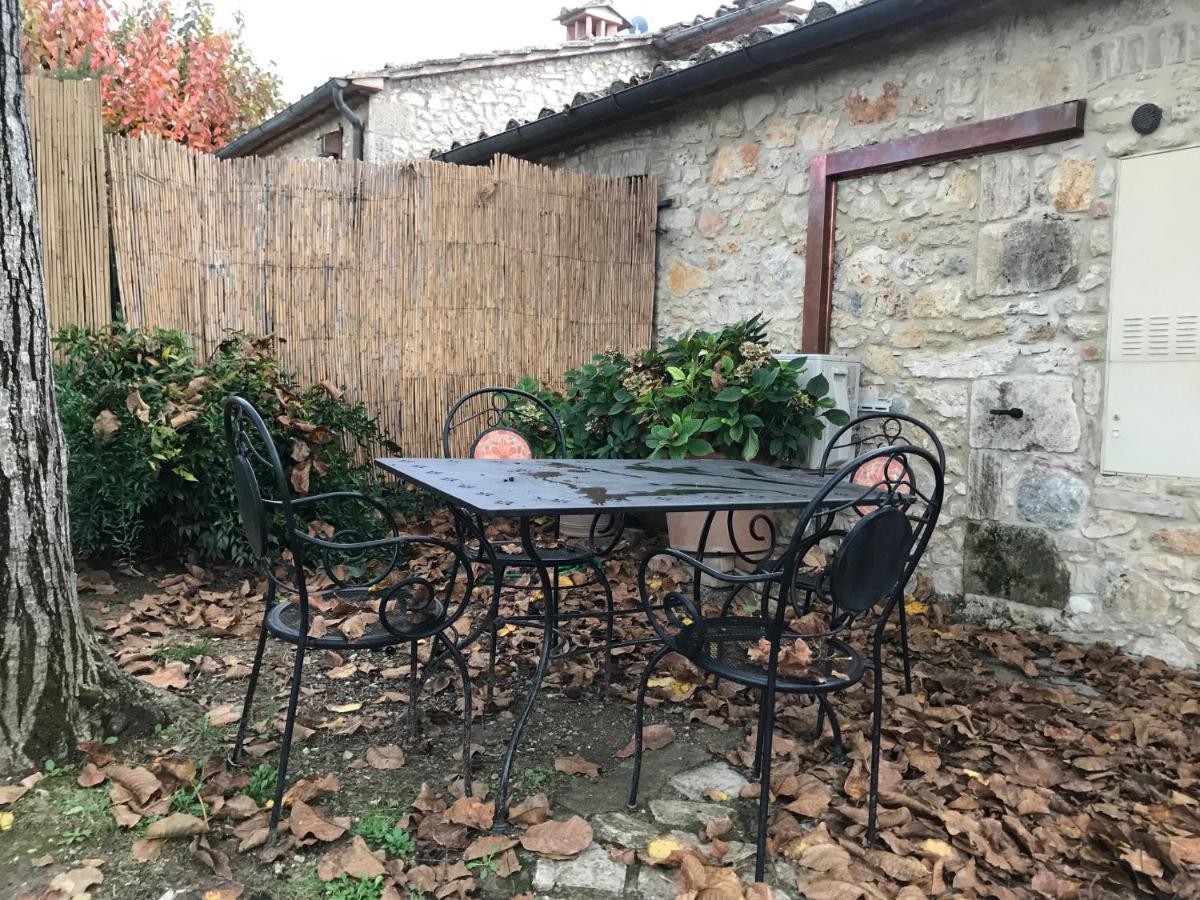 La Casina Villa Acquaviva  Exteriör bild
