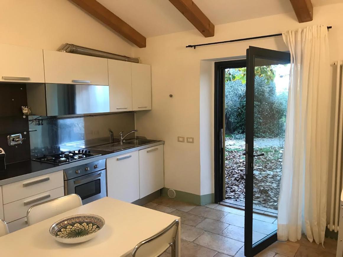 La Casina Villa Acquaviva  Exteriör bild