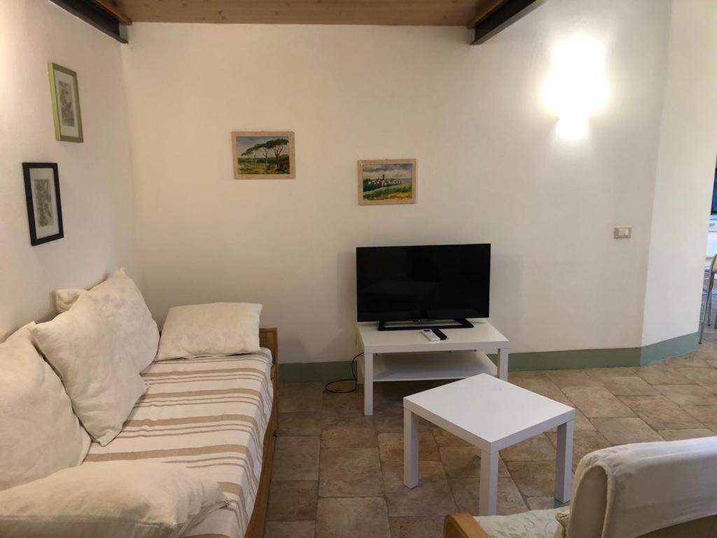 La Casina Villa Acquaviva  Exteriör bild